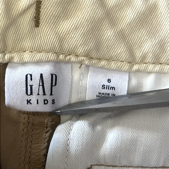 Gap Boys Dress Khakis Size- 6 SLIM - Picture 4 of 9